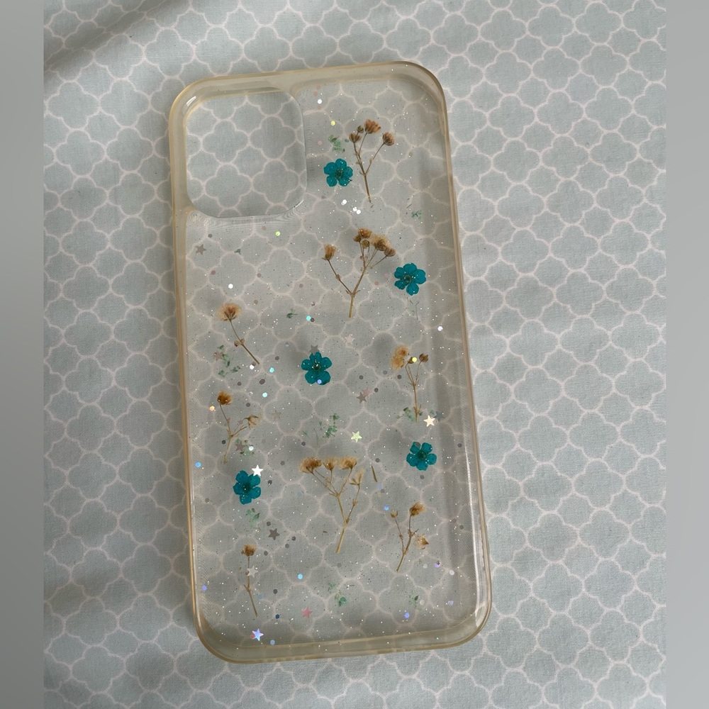 iPhone 12 Blue Flower Case